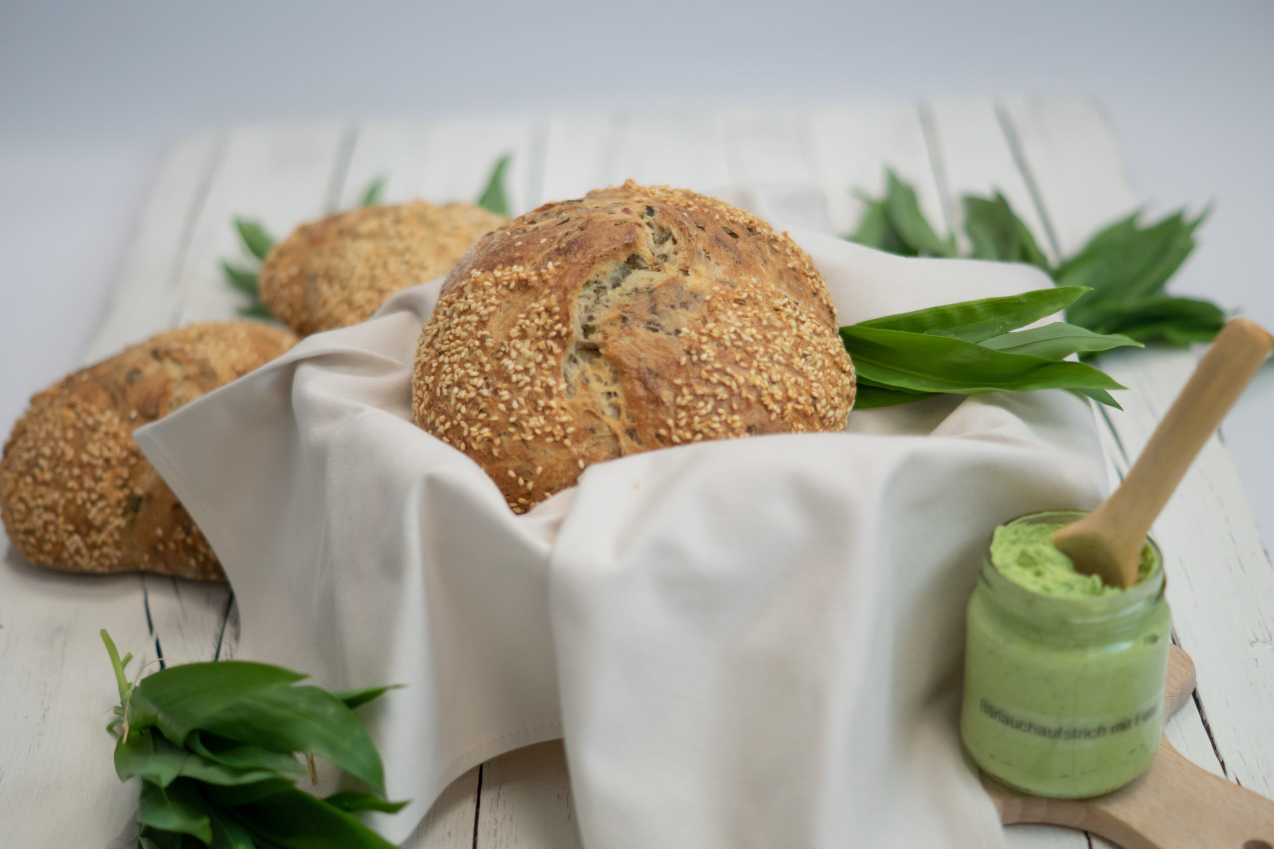 Bild Angebot der Woche: Dinkel-Bärlauch Knoten